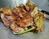 Foto langkah ke 4 dari resep Gulai Ayam dengan Pengganti Santan.