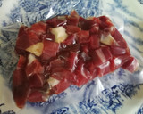 Foto del paso 2 de la receta: Crema de melón con jamón ibérico y semillas