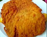 Kotlet schabowy z kapustą zasmażaną i ziemniakami albo frytkami krok przepisu 4 zdjęcie