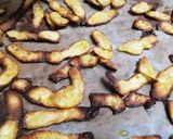 Foto del passaggio 5 della ricetta Snack di bucce di patate antispreco