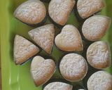 A picture of step 3 of Coconut and vanilla cupcake.