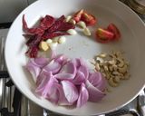 A picture of step 3 of Methi Malai matar.