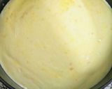 A picture of step 7 of 4 in 1 orange mousse sponge cake.