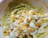 A picture of step 5 of Avocado egg sandwich recipe.