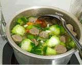 Foto langkah ke 4 dari resep Sop Oyong Soun Wortel.