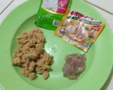 Foto langkah ke 2 dari resep Dadar Gulung Sosis Ala"Ku.