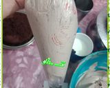 A picture of step 10 of Chocolate Cake.