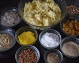 A picture of step 4 of Gujiya.