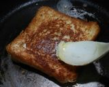 মিল্ক টোস্ট (Milk toast recipe in Bengali) রেসিপির ধাপ 3 ছবি