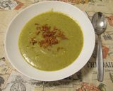 Szarvasgomba 🍄 olajos 🧴 brokkoli 🥦 krémleves 🍲 recept fázis 4 fotója