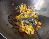 Foto langkah ke 2 dari resep Oseng Tahu Telur.