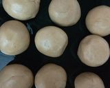 A picture of step 1 of Coin parotta.