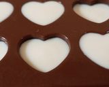 A picture of step 4 of Mc Donald's Mc Flurry.