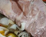 Foto del paso 3 de la receta: Pechito de cerdo al vino blanco