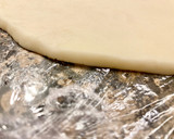 Foto del paso 4 de la receta: Mantecados hojaldrados con manteca