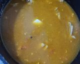 A picture of step 5 of Chicken yakhni pulao.