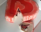 Foto del paso 12 de la receta: Mousse de mantequilla relleno de frutos rojos.