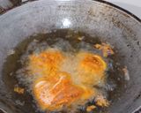 Foto langkah ke 4 dari resep Ayam Goreng Terasi Daun Jeruk.