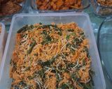 Foto langkah ke 4 dari resep Urap Sayur Bumbu Tumis.