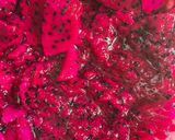 Foto langkah ke 2 dari resep Homemade Dragonfruit Jam.