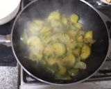 Foto del paso 5 de la receta: Salteado de zapallitos