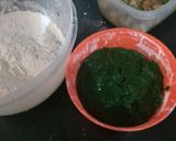 A picture of step 1 of Striped haryali samosa.