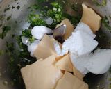 A picture of step 2 of Cheese Panner Roll.