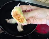 A picture of step 4 of Shrimp Crispy Momos.