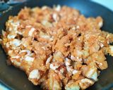 Foto del paso 4 de la receta: Pastel gratinado de patata y pollo trufado al pimentón