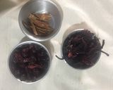 Foto del paso 1 de la receta: Tisana de arándanos, canela y jamaica