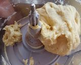 Foto langkah ke 2 dari resep Roti Labu Kuning.