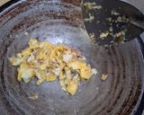 Foto langkah ke 3 dari resep Nasi Goreng.