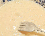 Foto del paso 6 de la receta: Quiche de tortellinis con bacon y calabacín