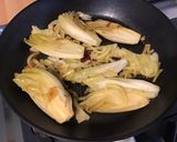 Une image de l'étape 6 de Endives braisées au soja et jambon cru.