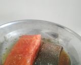 Foto langkah ke 1 dari resep Salmon Mentai Tanpa Oven/Torch.