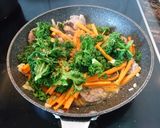 Foto del paso 2 de la receta: Shio-Yakisoba (sin salsa negra)