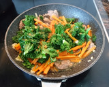 Foto del paso 2 de la receta: Shio-Yakisoba (sin salsa negra)
