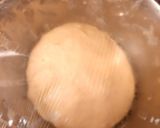 Foto del paso 2 de la receta: Pizza muzzarella con rúcula y tomates secos