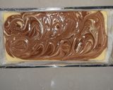 Foto langkah ke 4 dari resep Marble Cake.