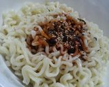 Hình bước làm 2 của món Mỳ cay cấp độ 5