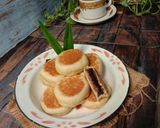Foto langkah ke 5 dari resep Bakpia teflon/roti jadul teflon tanpa telur.