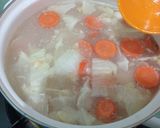 Foto langkah ke 4 dari resep Sup Ayam Ceria.