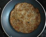 A picture of step 4 of Rava dosa.