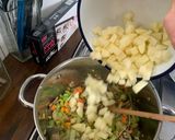 A picture of step 7 of Tuscan Soup.