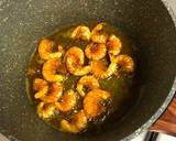 Pui Shaag Chingri Chorchori (Malabar Spinach Curry) recipe step 2 photo