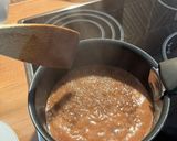 Une image de l'étape 2 de Tapioca au lait végétal, chocolat noir et banane.