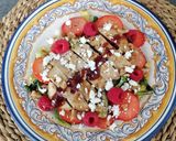 Foto del paso 9 de la receta: Ensalada de pollo con fresas
