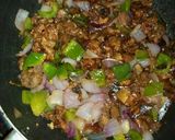 A picture of step 8 of Mushroom chilli.