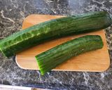 Baconbe tekert csirkemell, sült krumplival és tzatzikival recept fázis 2 fotója