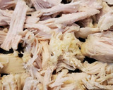 Foto del paso 4 de la receta: Tinga de pollo🌺